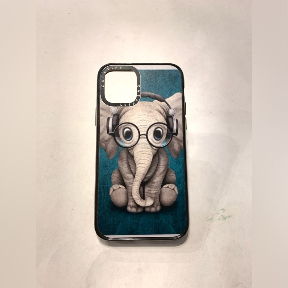 Casetify  iPhone 11 Pro 5.8” DJ Elephant